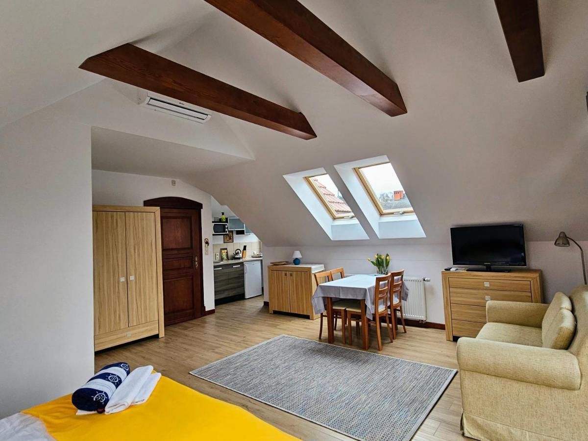 אוסטקה Apartamenty Z Klimatem מראה חיצוני תמונה