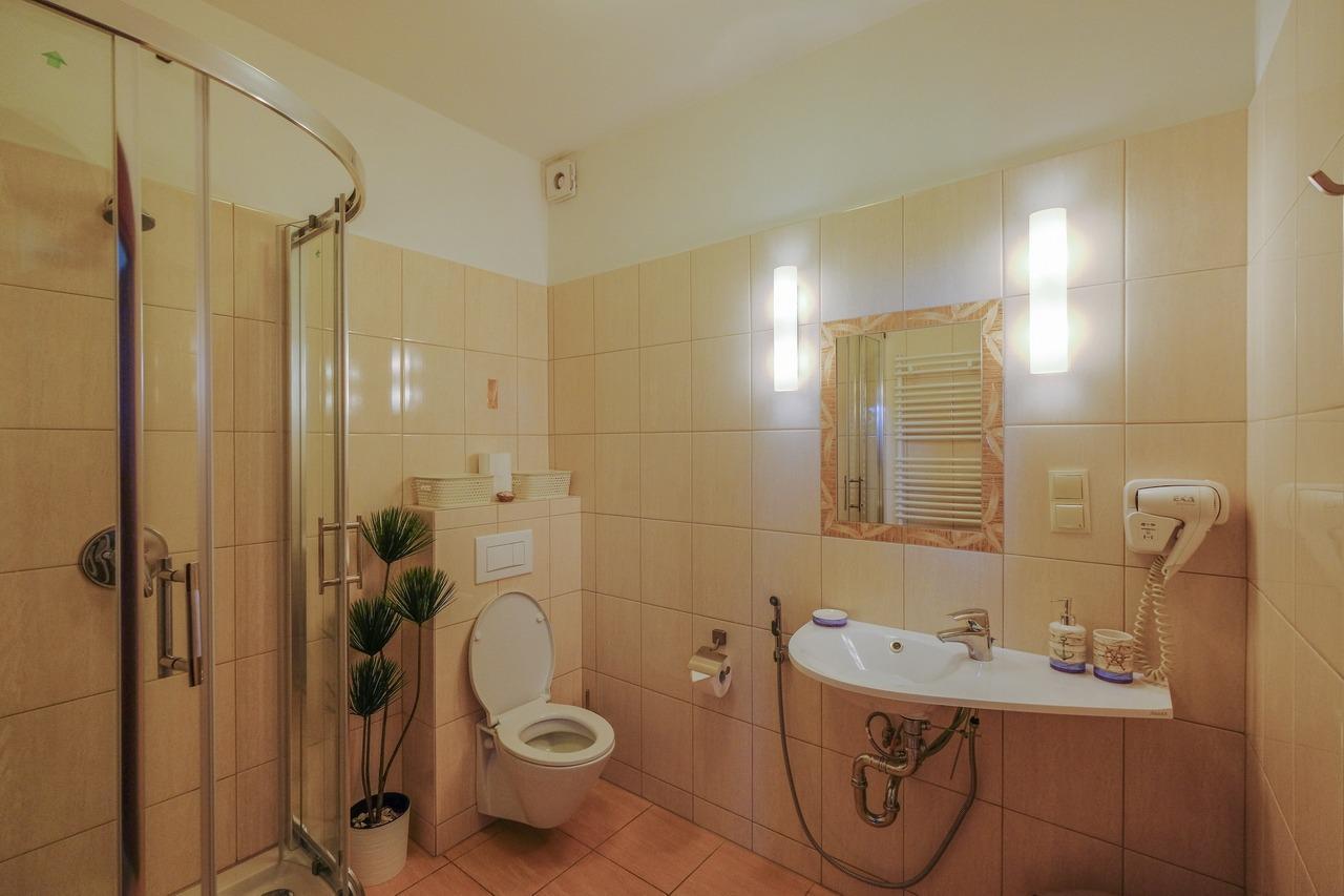 אוסטקה Apartamenty Z Klimatem מראה חיצוני תמונה