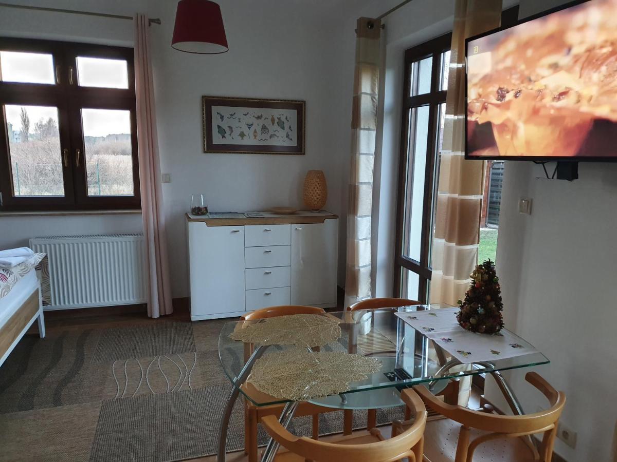 אוסטקה Apartamenty Z Klimatem מראה חיצוני תמונה